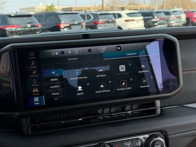 Used 2024 Jeep Gladiator Mojave w/ Convenience Group AWD/4WD image 21