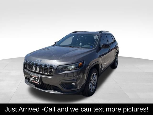 Used 2022 Jeep Cherokee Latitude Lux w/ Sun & Sound Group AWD/4WD image 1