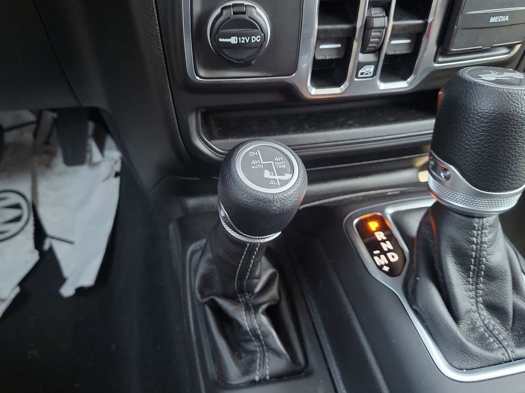 Used 2016 Jeep Wrangler Unlimited Sport w/ Quick Order Package 24S AWD/4WD image 34