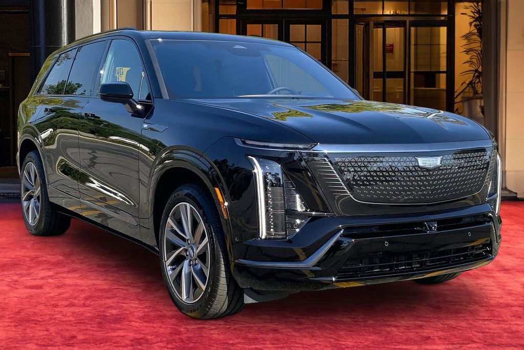 New 2026 Cadillac Vistiq Sport image 2