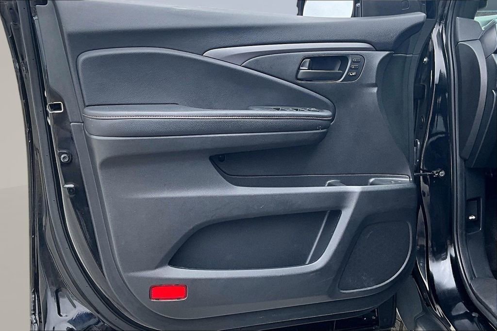 Used 2023 Honda Passport TrailSport image 20