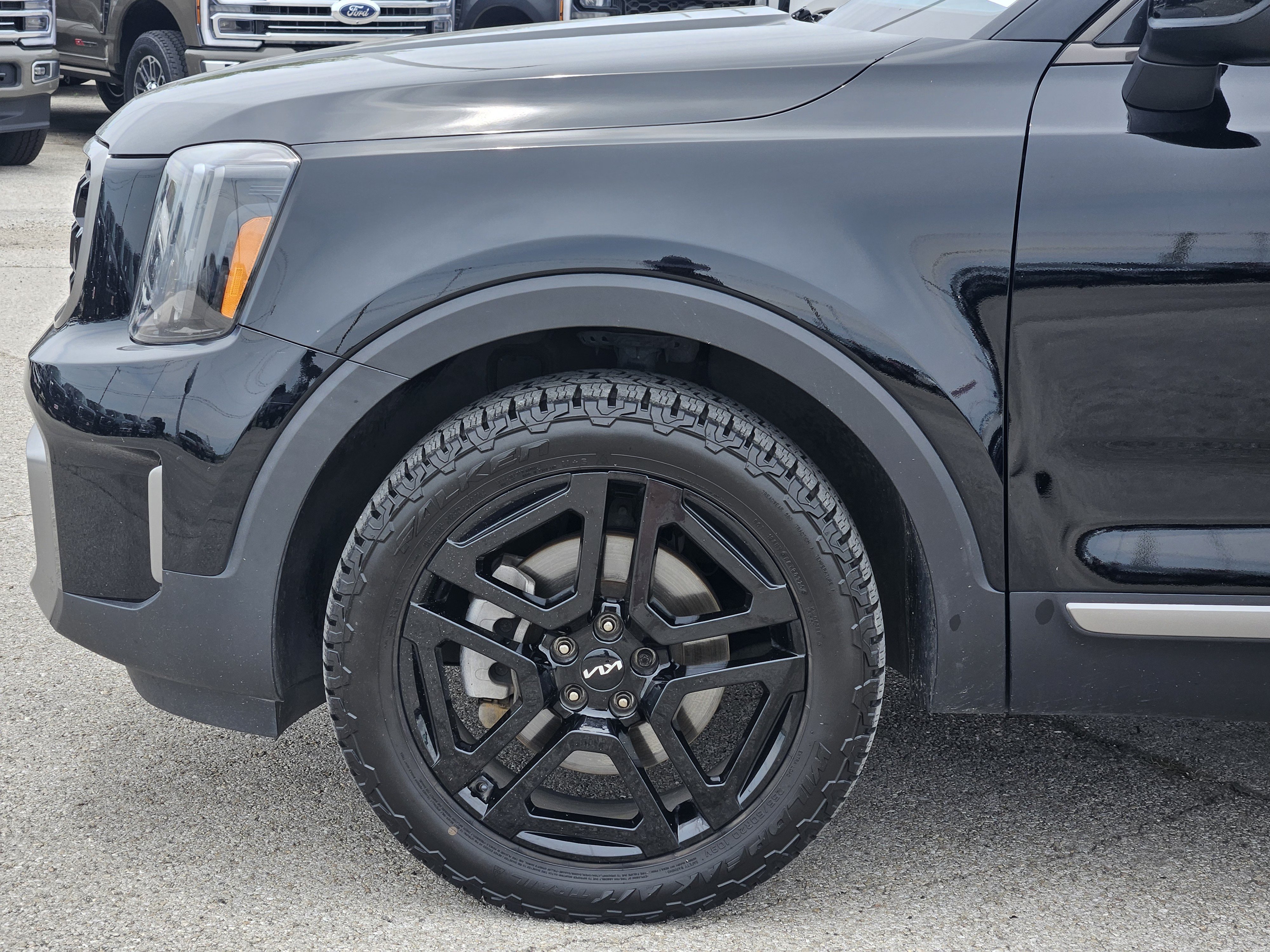 Used 2023 Kia Telluride EX X-Line AWD/4WD image 9