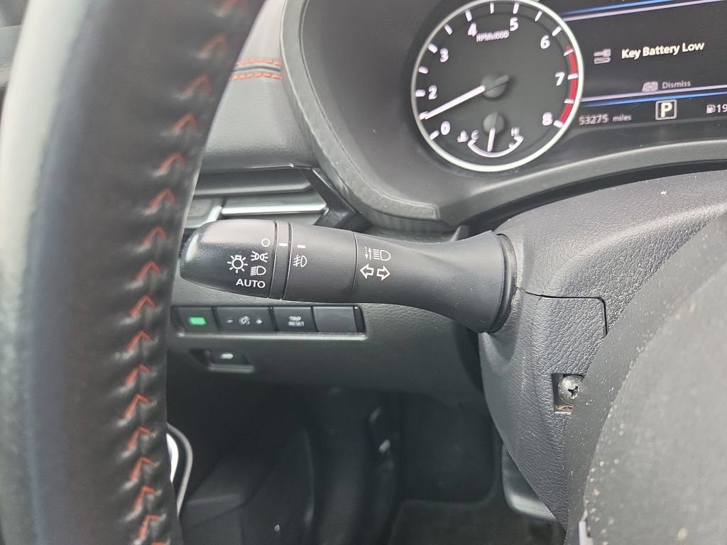 Used 2023 Nissan Sentra SR w/ SR Premium Package FWD image 32