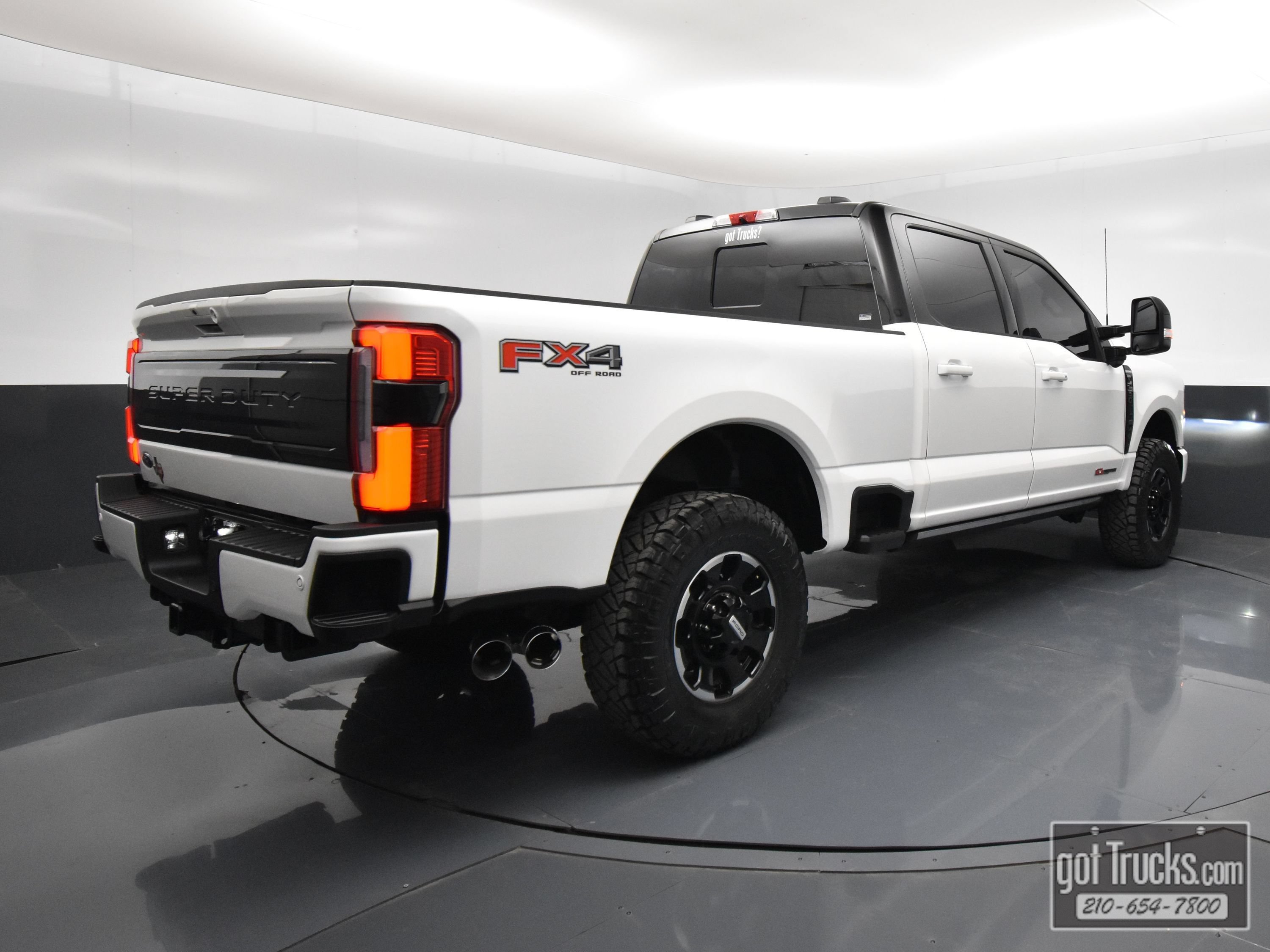 Used 2026 Ford F250 Platinum AWD/4WD image 53