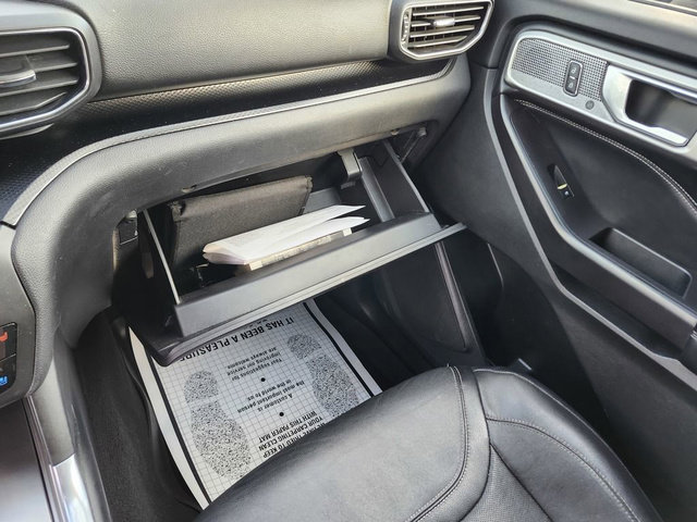 Used 2020 Ford Explorer ST image 27