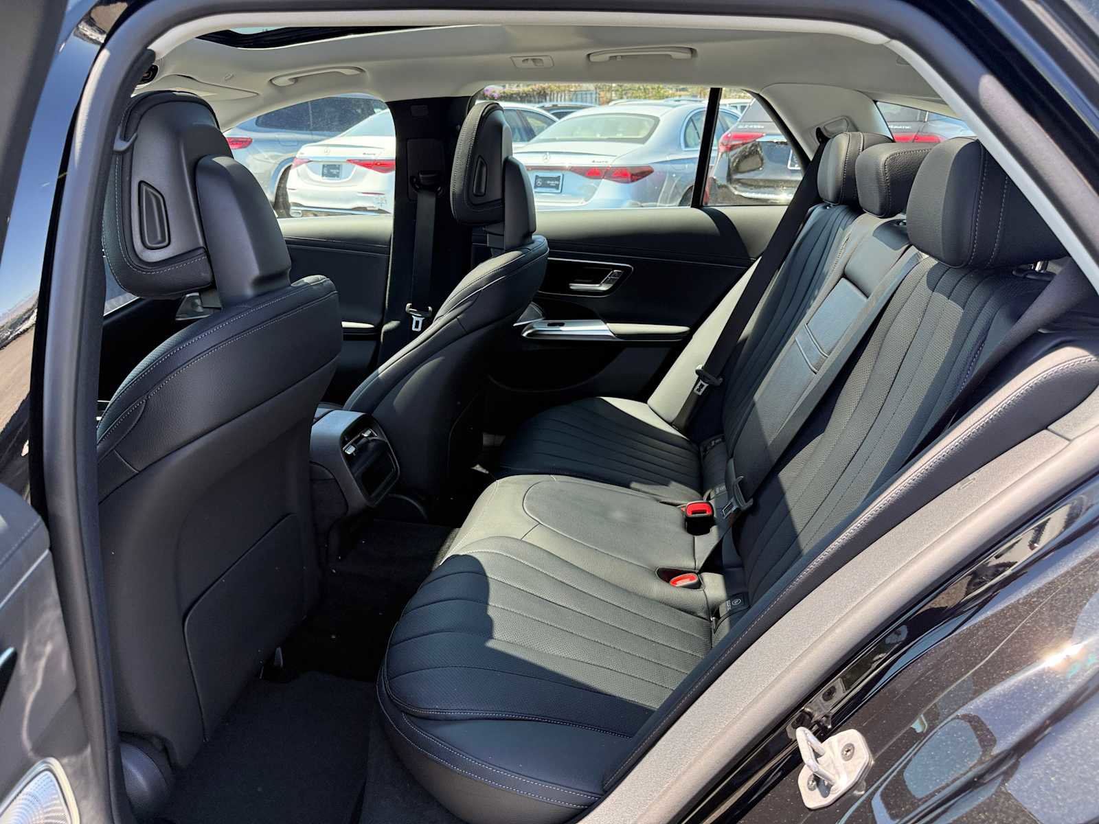 New 2025 Mercedes-Benz E 450 4MATIC All-Terrain Wagon image 15