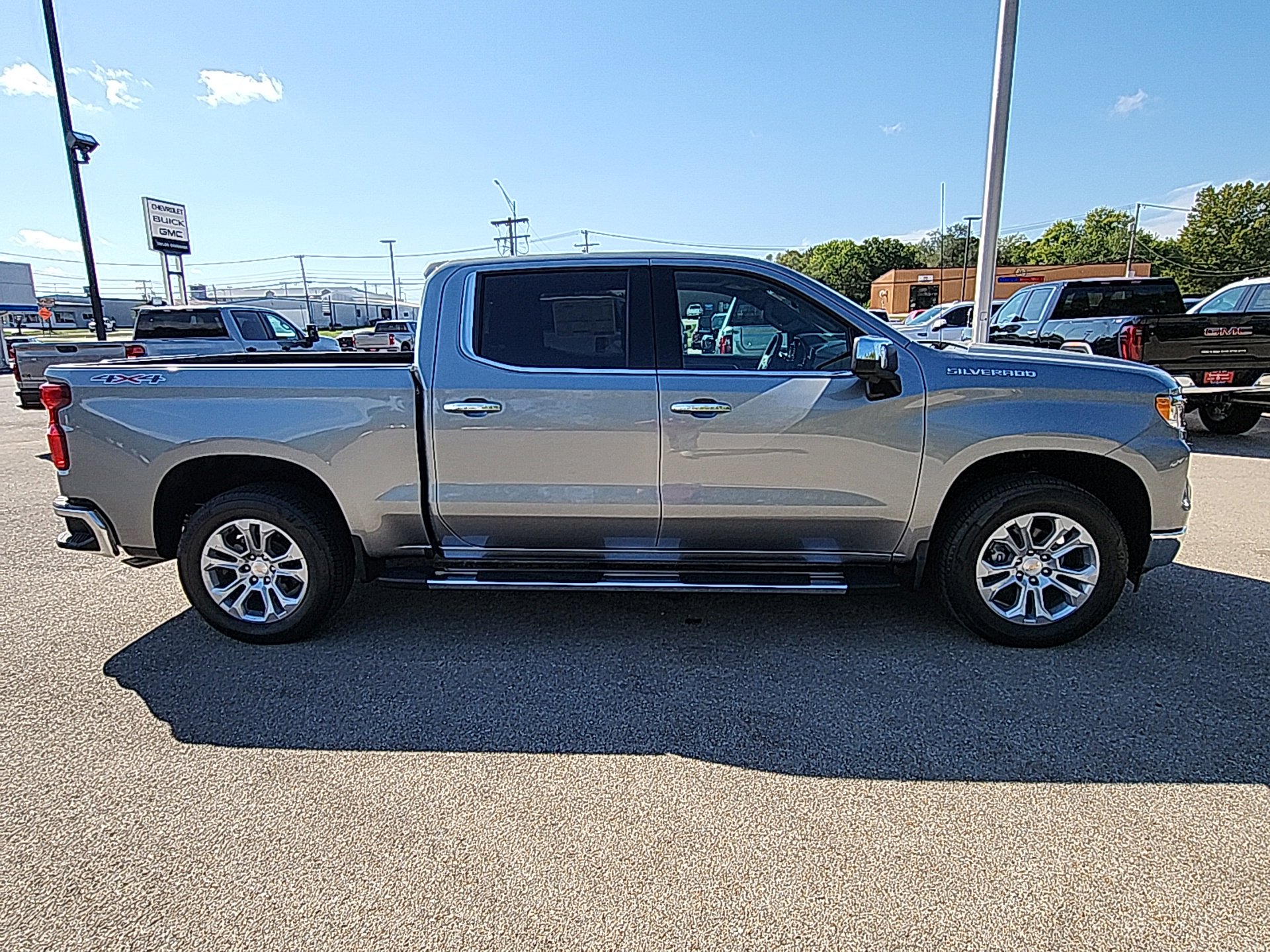 New 2026 Chevrolet Silverado 1500 LTZ w/ Technology Package image 11
