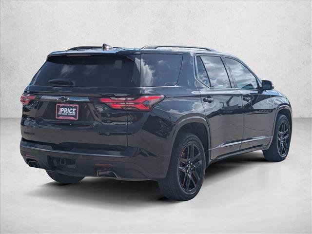 Used 2023 Chevrolet Traverse Premier w/ Redline Edition FWD image 5