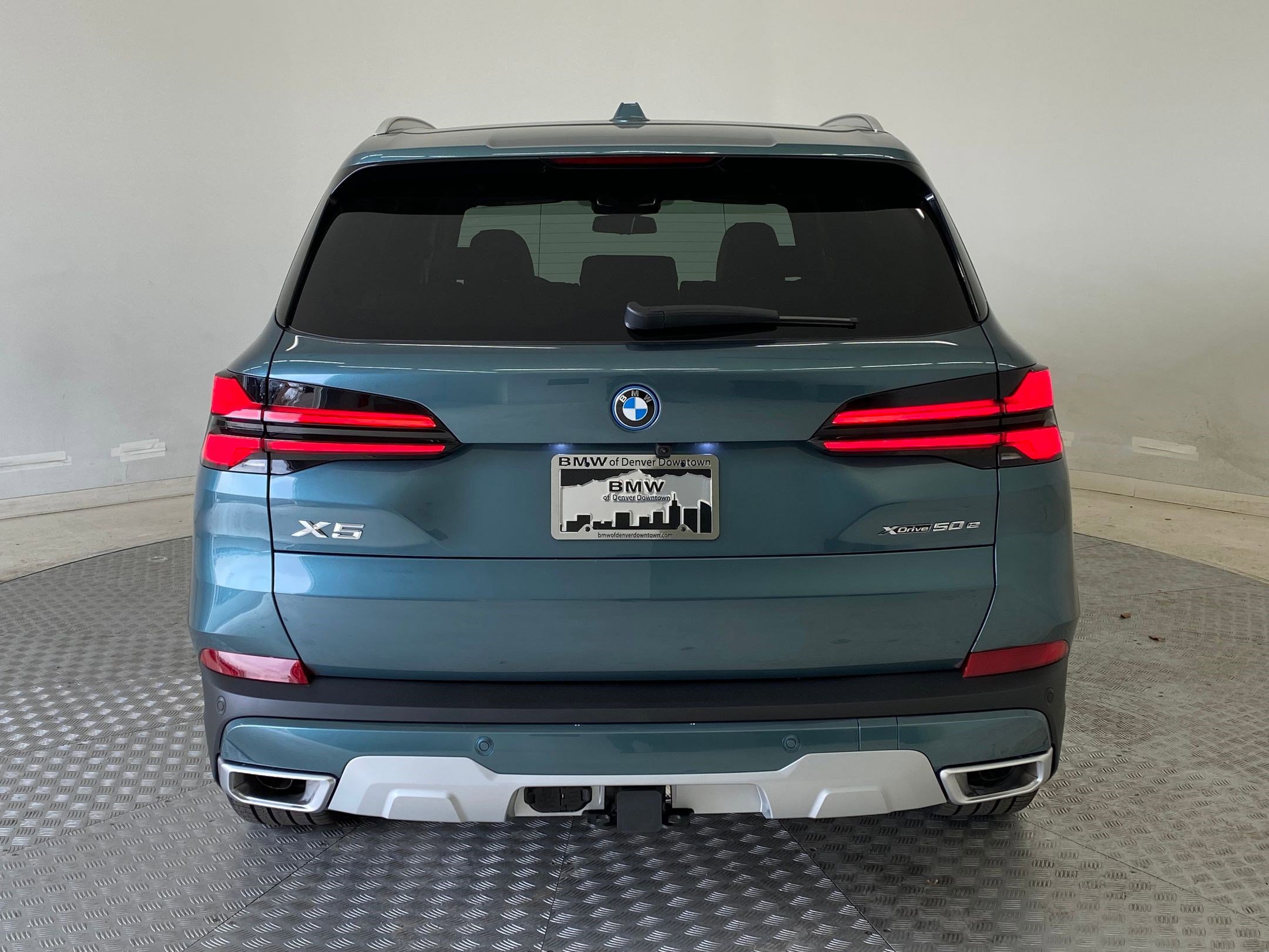 New 2026 BMW X5 xDrive50e w/ Premium Package image 10