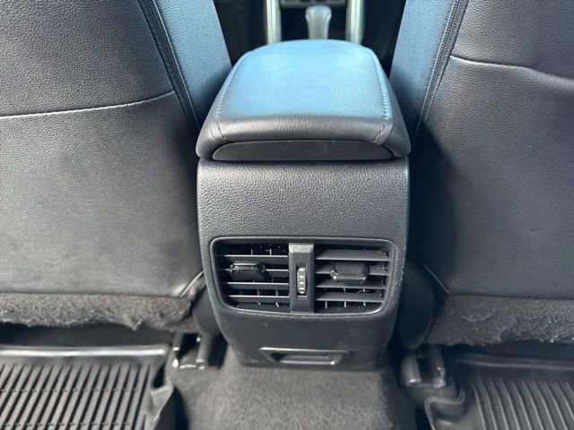 Certified 2022 Toyota Corolla Cross XLE image 14