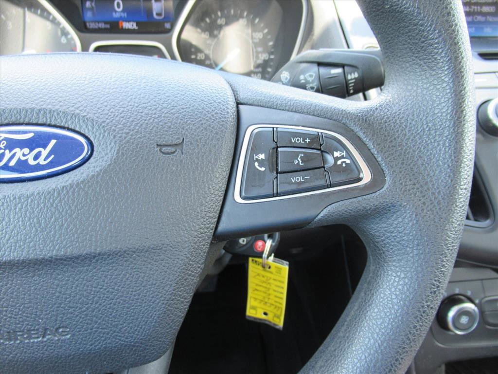 Used 2015 Ford Focus SE FWD image 23