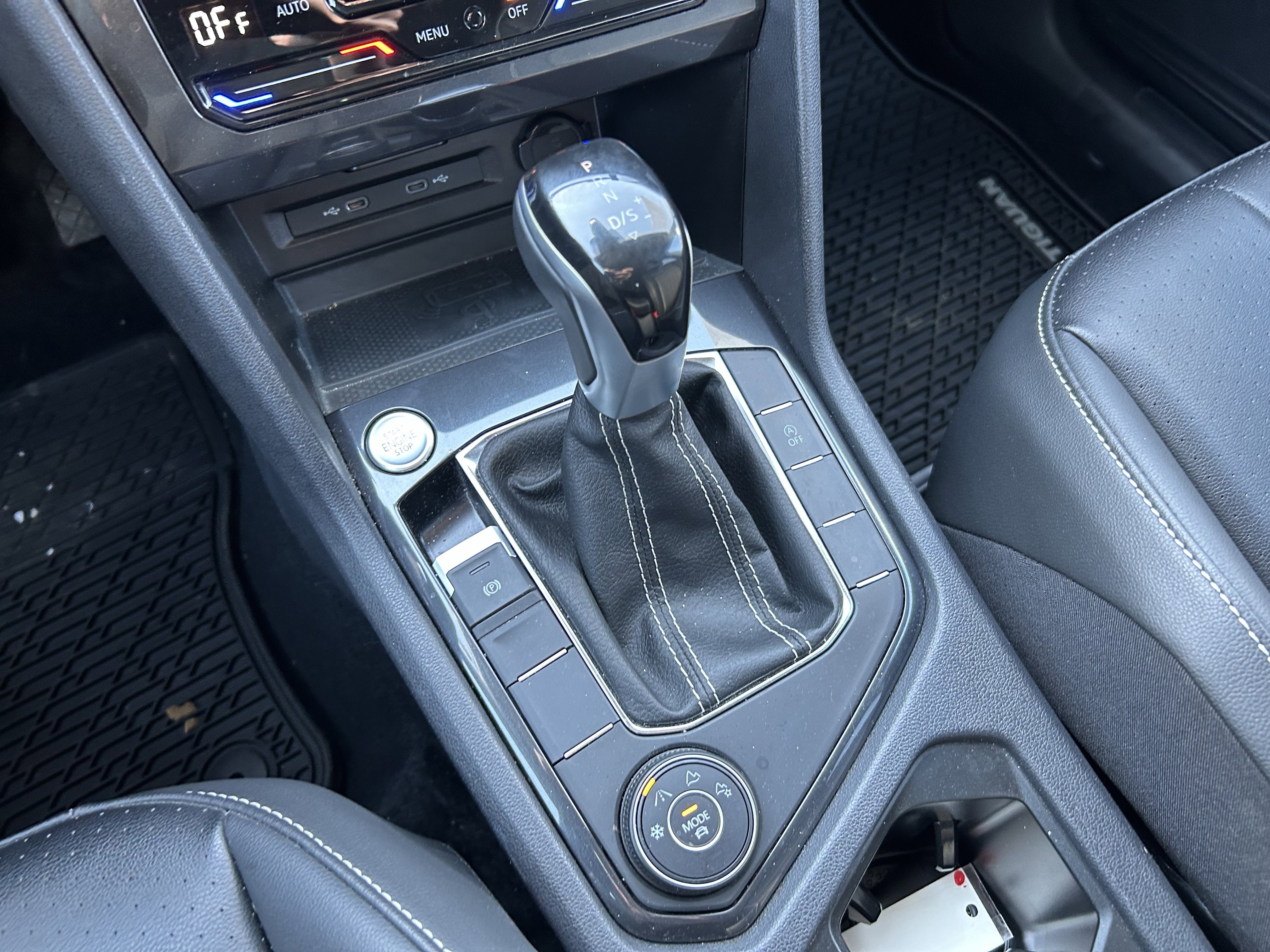 Certified 2024 Volkswagen Tiguan SE image 16