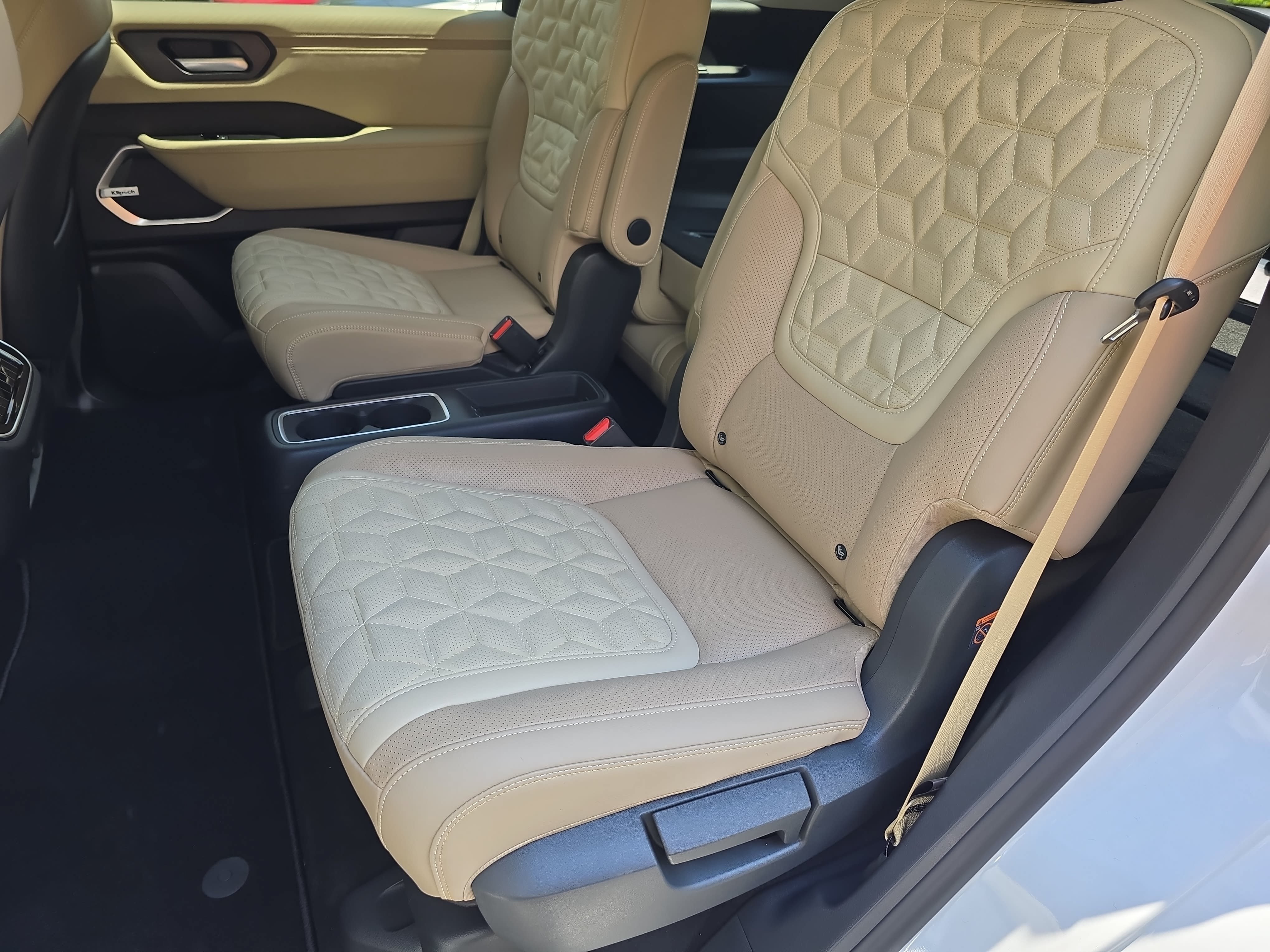 New 2026 Nissan Armada Platinum Reserve AWD/4WD image 15