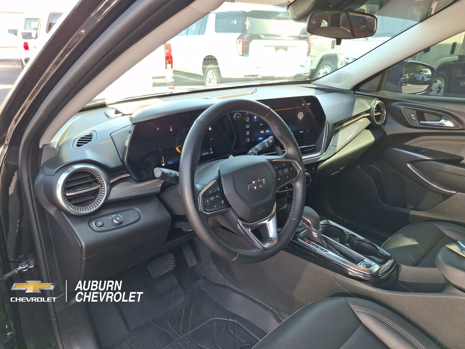 Certified 2025 Chevrolet Trax ACTIV w/ Driver Confidence Package FWD image 18