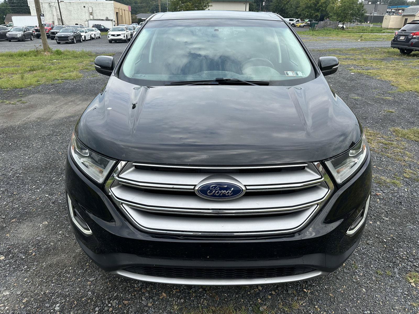 Used 2018 Ford Edge SEL w/ Equipment Group 201A AWD/4WD image 3