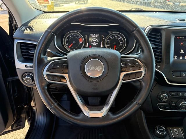 Used 2020 Jeep Cherokee Latitude Plus w/ Cold Weather Group image 14