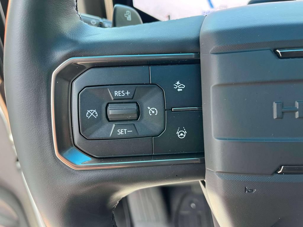 New 2025 GMC Hummer EV 2X w/ LPO, Cargo Utility Package AWD/4WD image 24