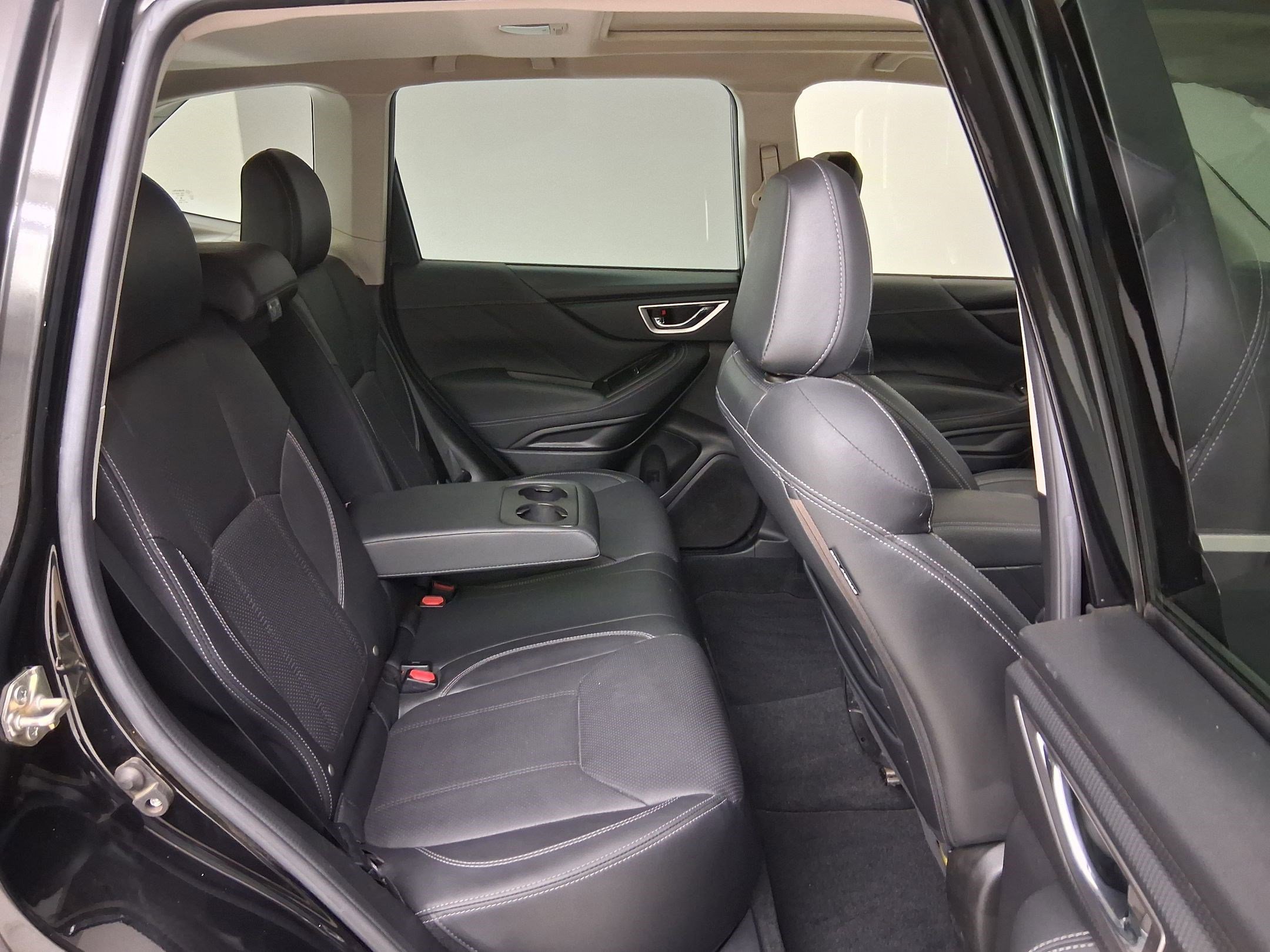 Used 2020 Subaru Forester Limited AWD/4WD image 36