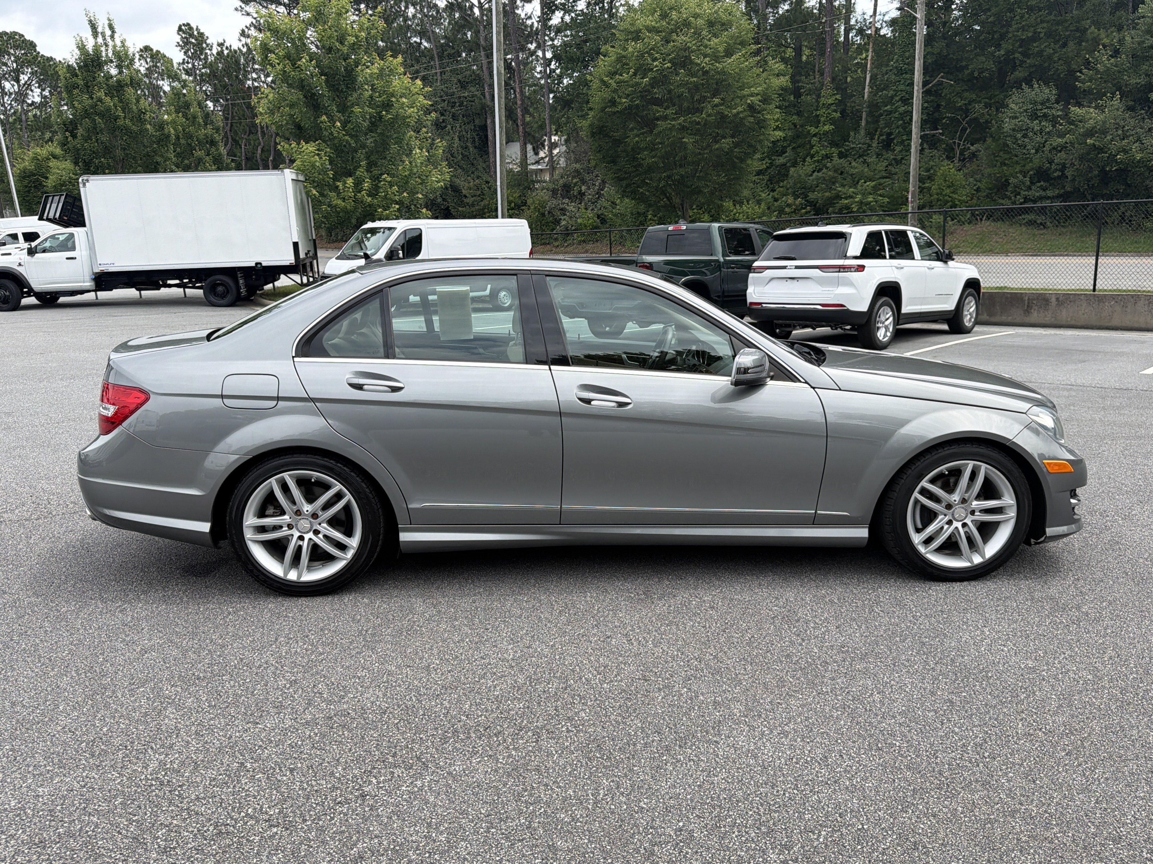 Used 2012 Mercedes-Benz C 300 4MATIC Sedan image 17