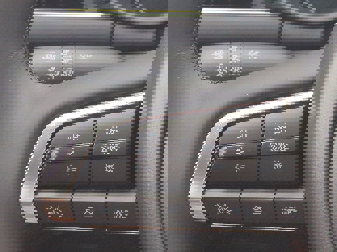 New 2025 MAZDA MAZDA3 s image 23