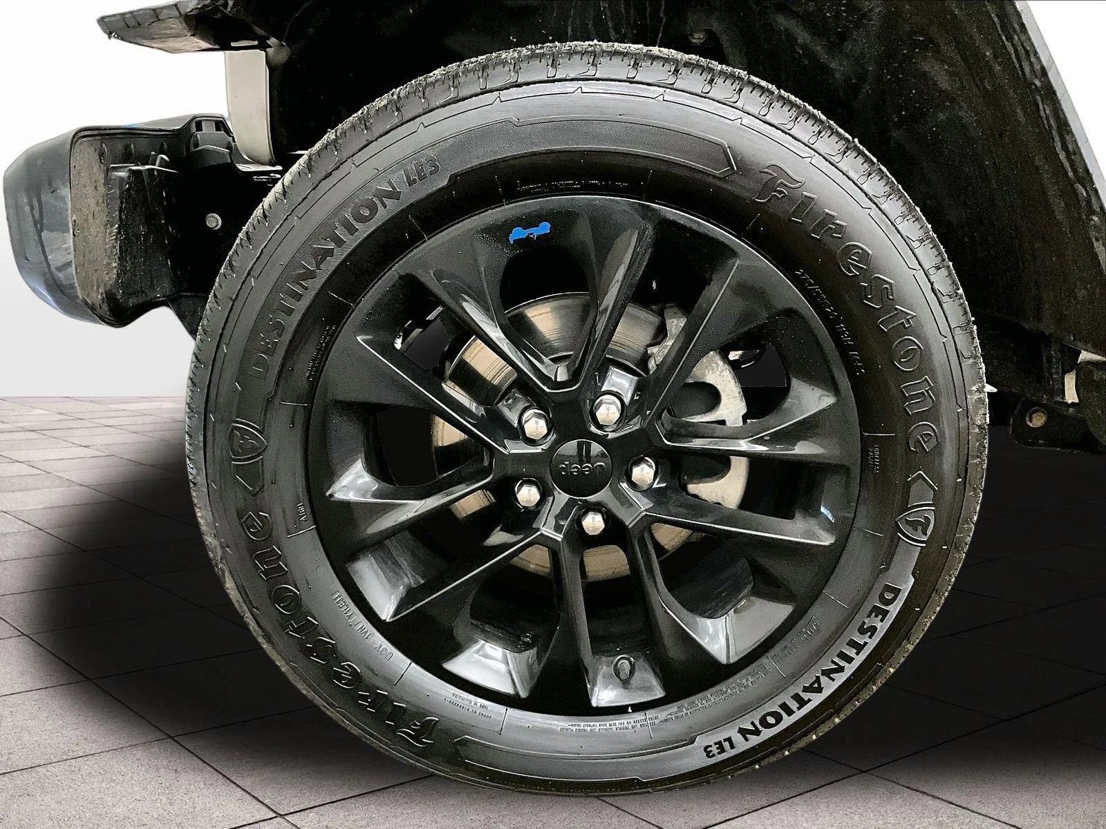 Used 2023 Jeep Wrangler Sahara w/ Cold Weather Group image 8