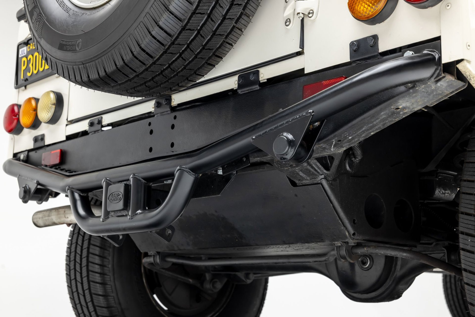 Used 1997 Land Rover Defender 90 image 17