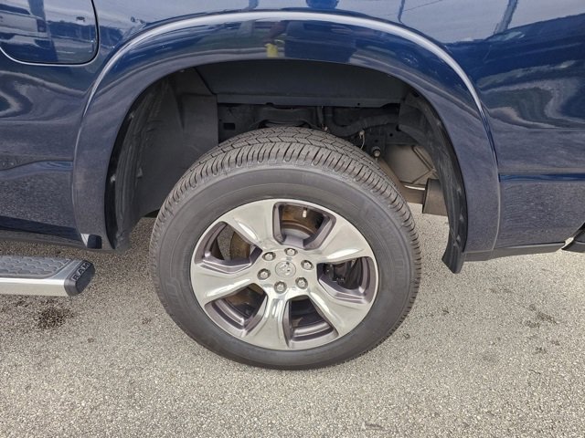 Used 2022 RAM 1500 Laramie w/ Sport Appearance Package image 14