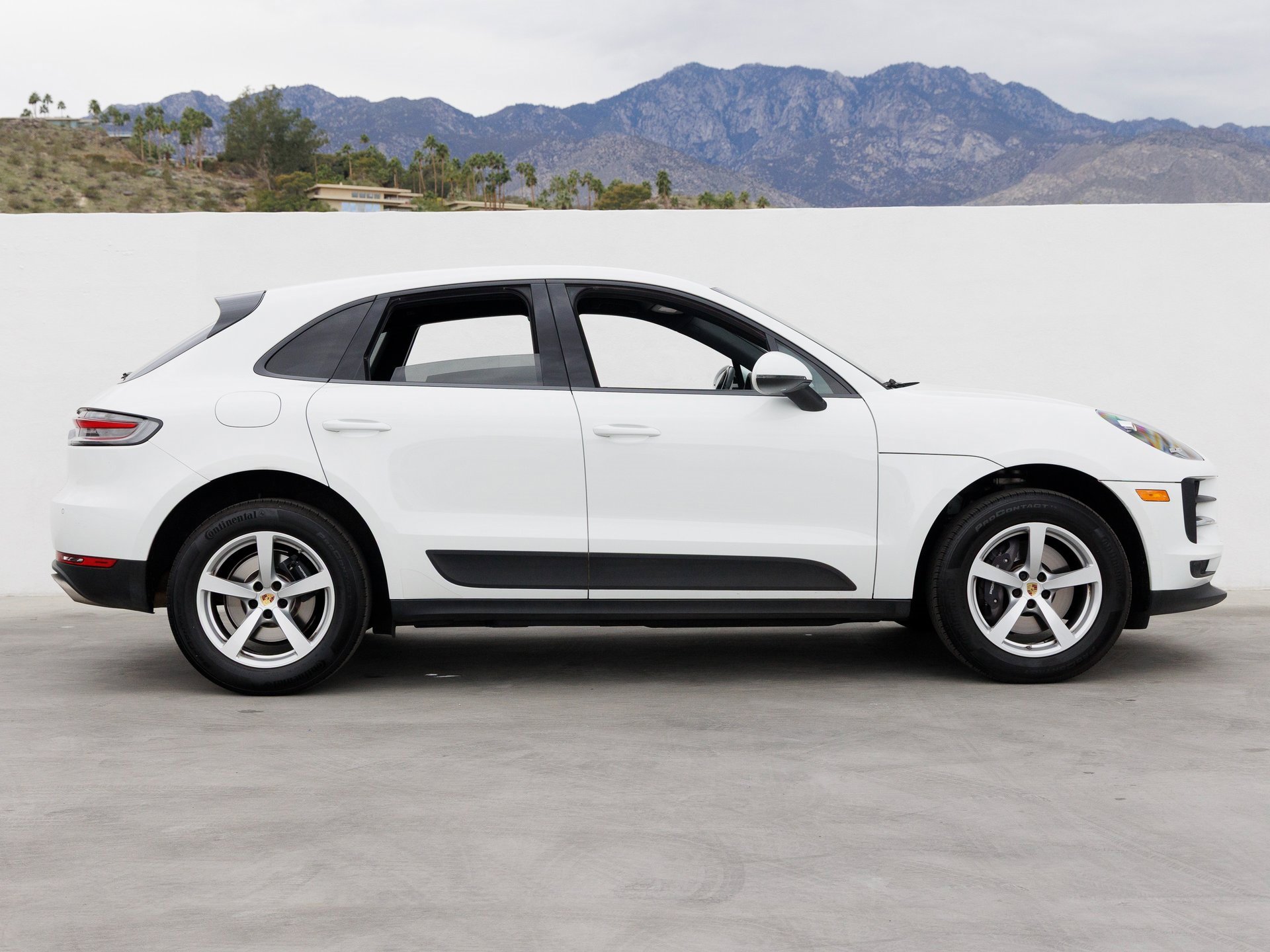 Used 2021 Porsche Macan image 8
