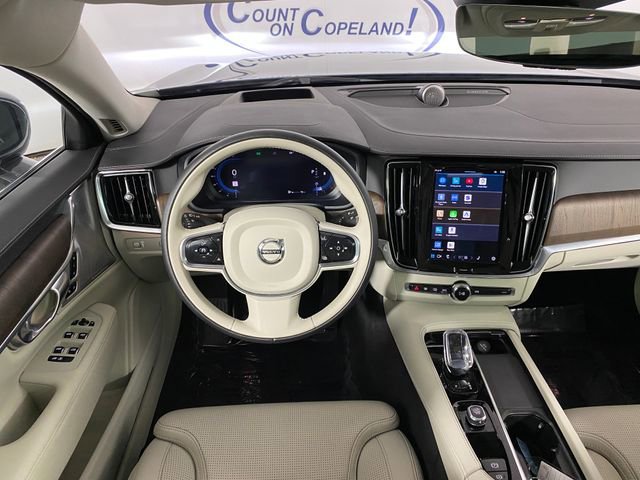 Used 2022 Volvo S90 B6 Inscription w/ Advanced Package image 15
