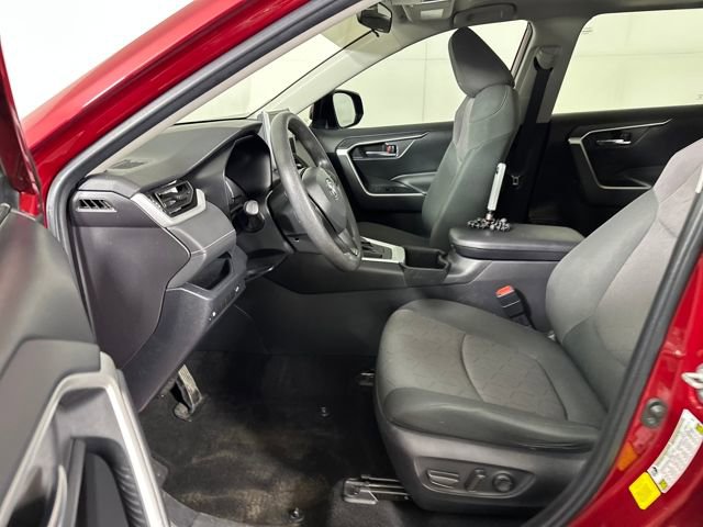 Used 2023 Toyota RAV4 XLE w/ Convenience Package image 10