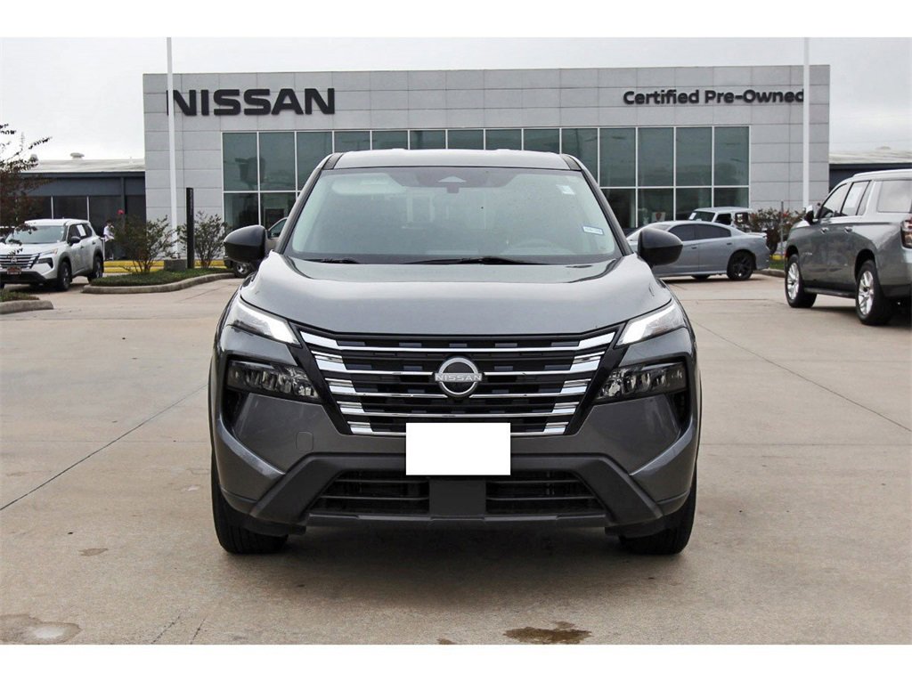 Used 2024 Nissan Rogue S image 8