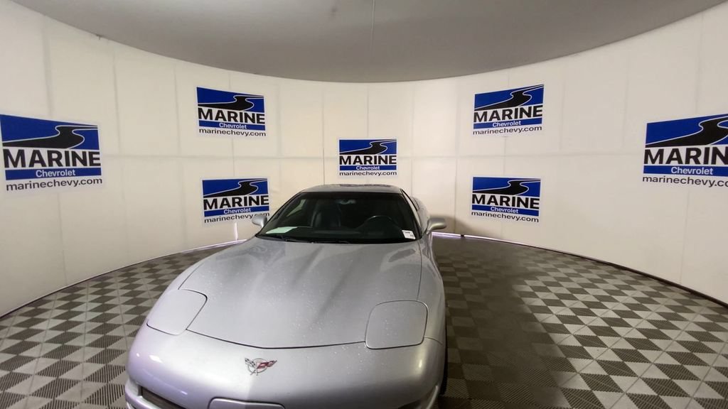 Used 2003 Chevrolet Corvette Z06 RWD image 5