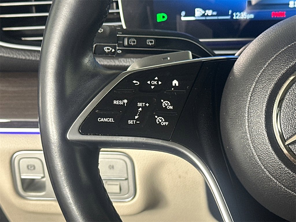 Used 2024 Mercedes-Benz GLE 350 4MATIC image 27