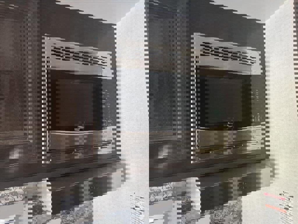 Used 2021 Ford E-350 and Econoline 350 Super Duty w/ Motorhome Prep Package image 38