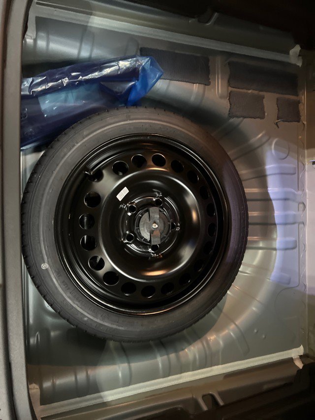 Used 2025 Chevrolet Trax LS w/ LS Convenience Package image 11