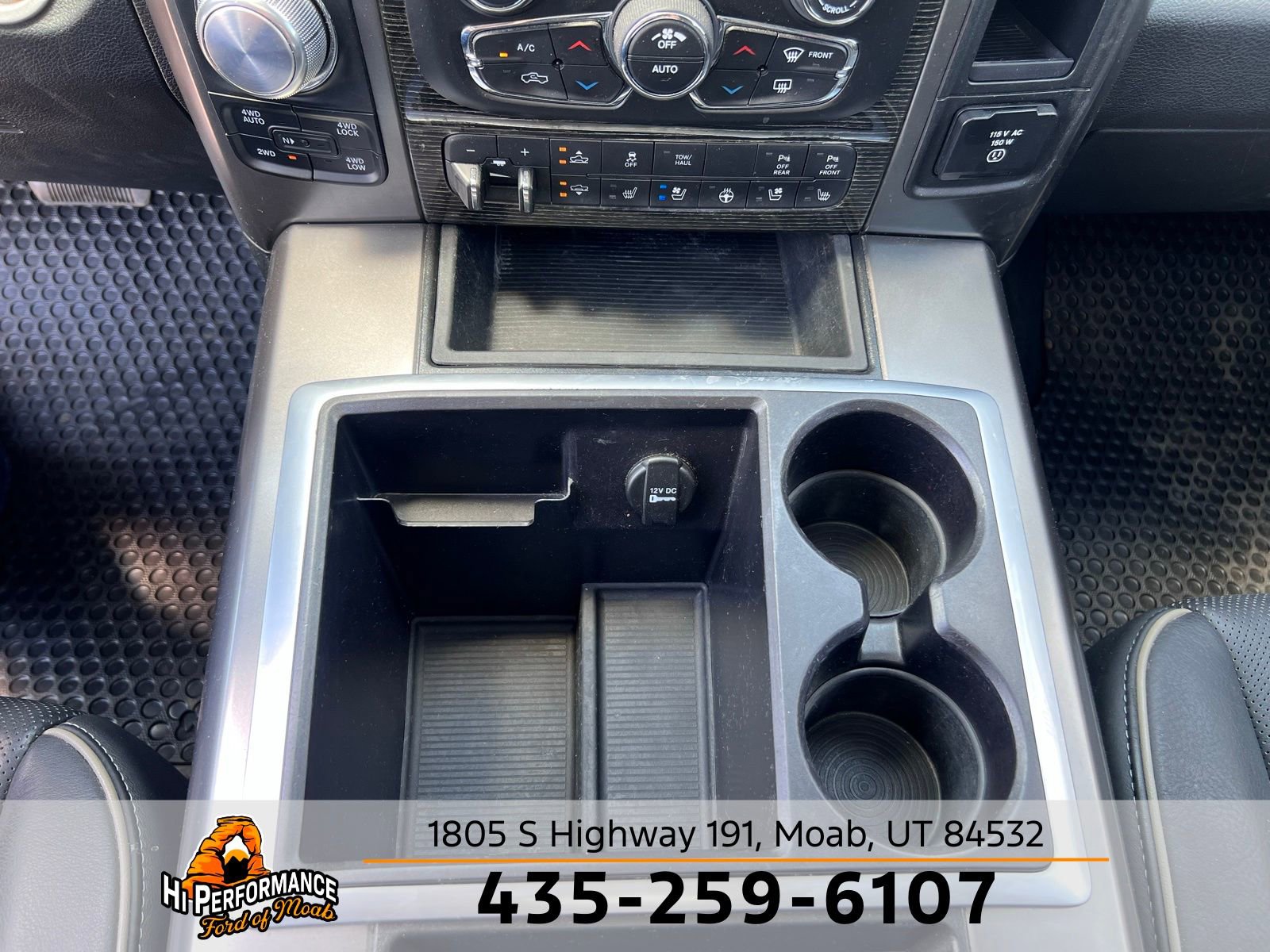 Used 2015 RAM 1500 Limited image 32