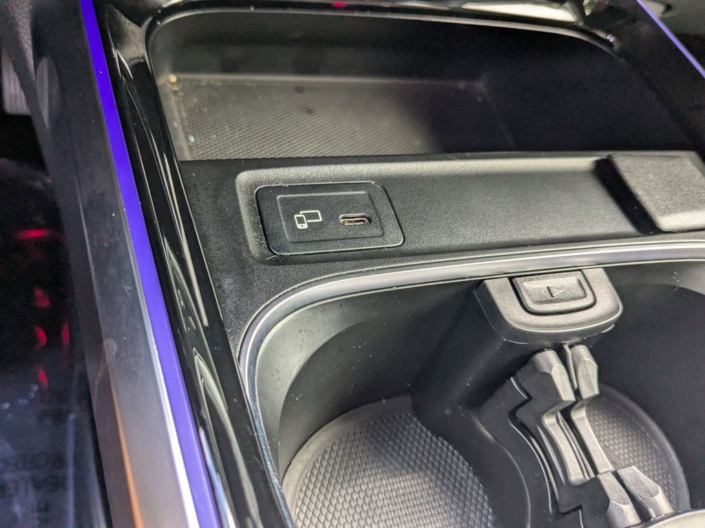 Certified 2022 Mercedes-Benz GLB 250 image 9