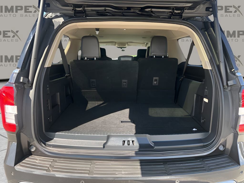 Used 2024 Ford Expedition Max XLT image 31