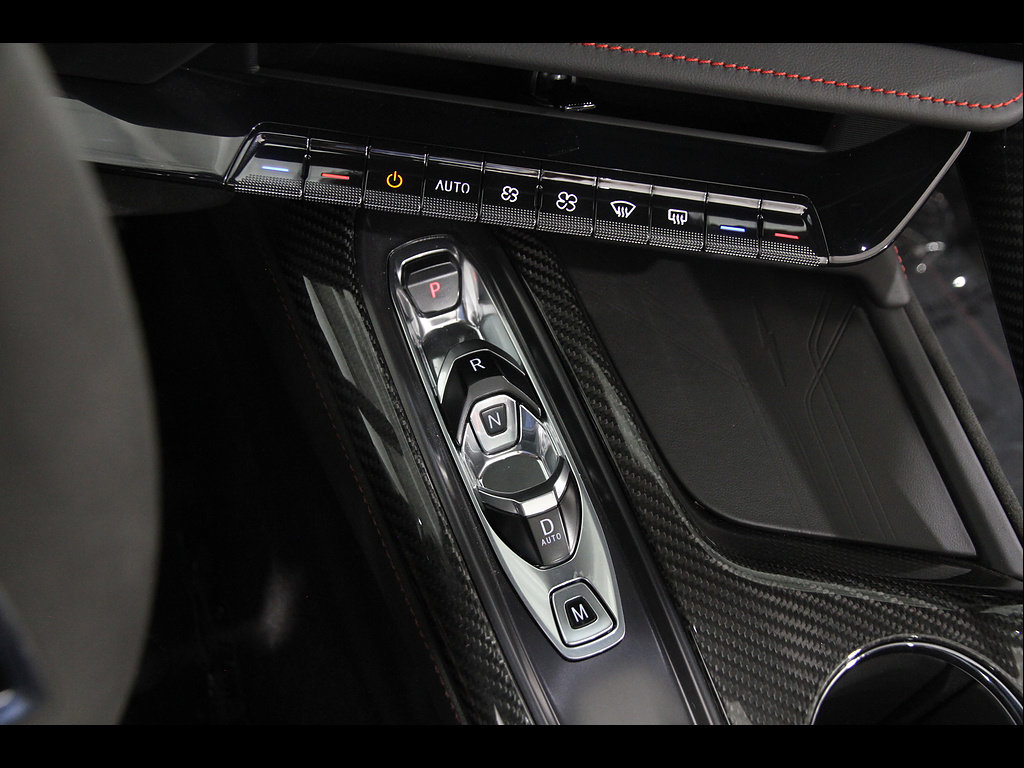 Used 2026 Chevrolet Corvette Z06 RWD image 17