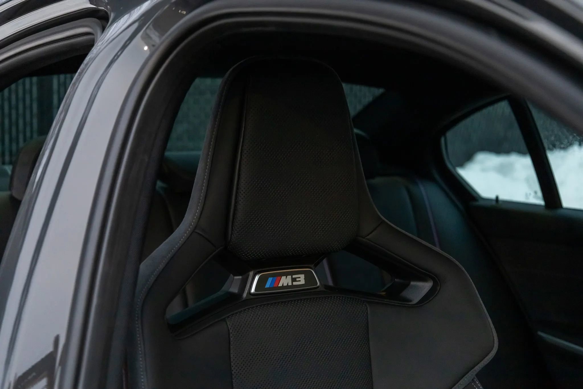 Used 2022 BMW M3 Competition w/ M Carbon Exterior Package image 61
