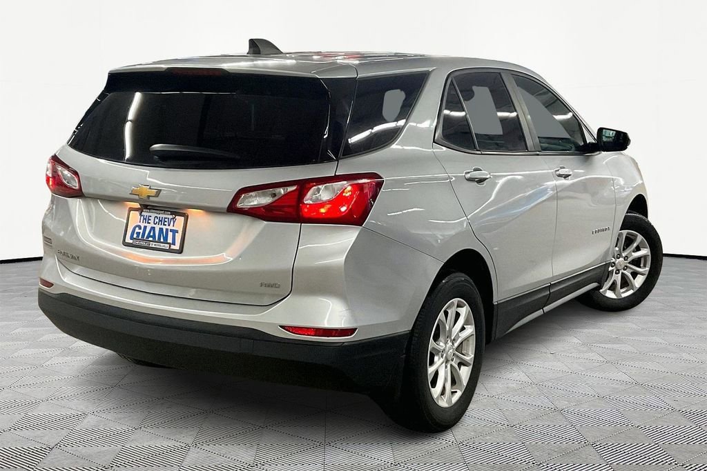 Used 2020 Chevrolet Equinox LS w/ LS Convenience Package image 7