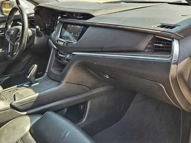 Used 2019 Cadillac XT5 Platinum image 21