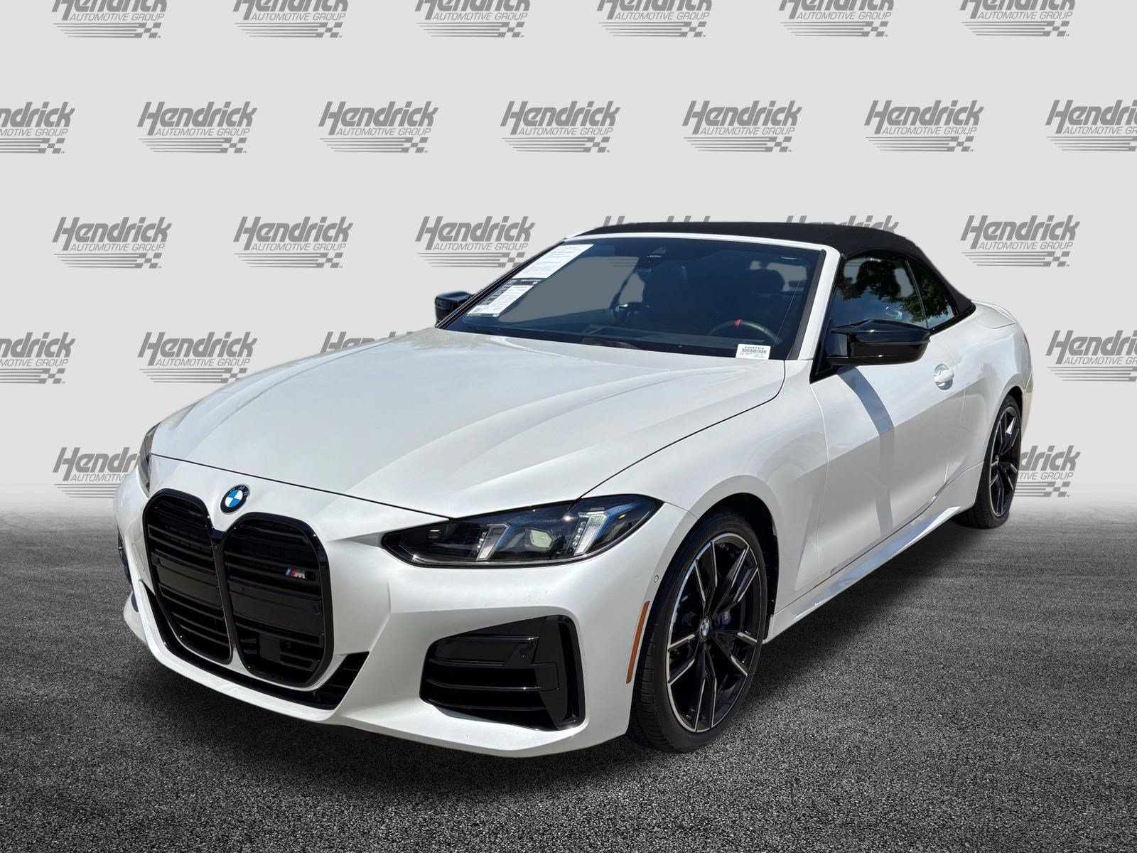 Certified 2026 BMW M440i Convertible RWD image 5