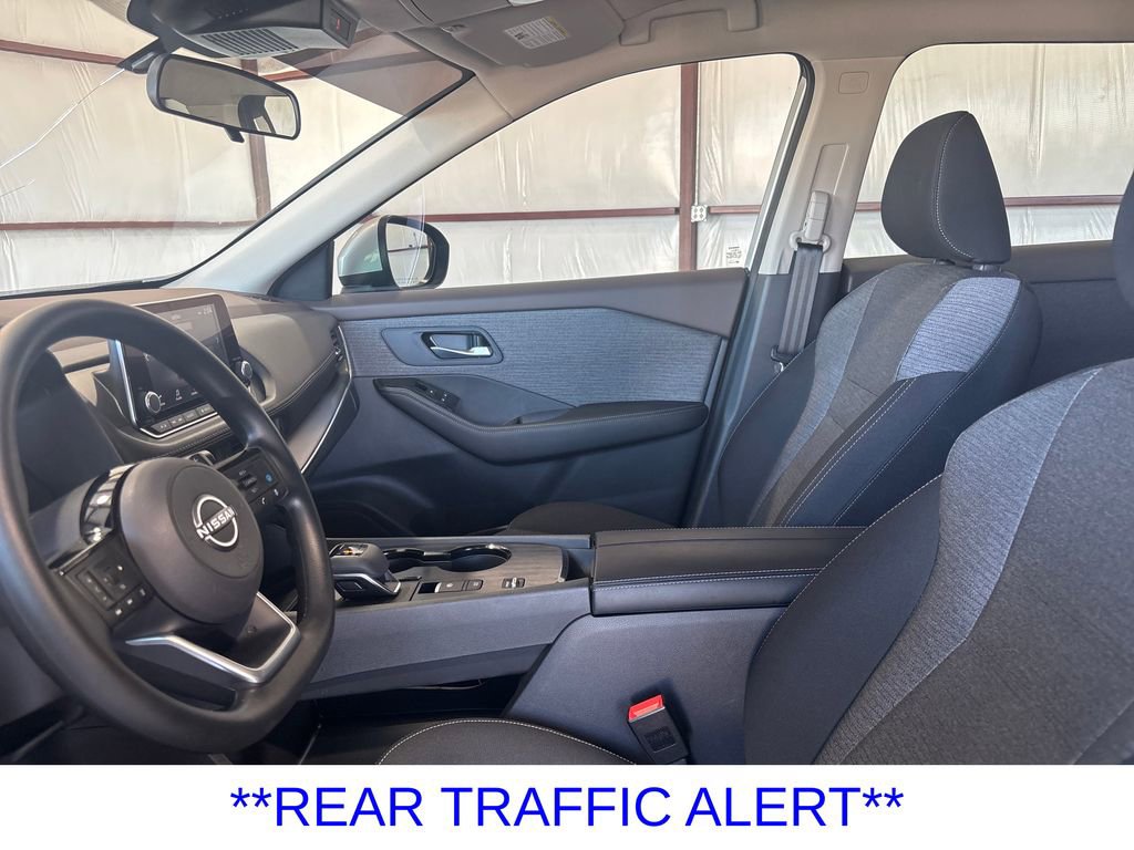 Used 2023 Nissan Rogue SV FWD image 12