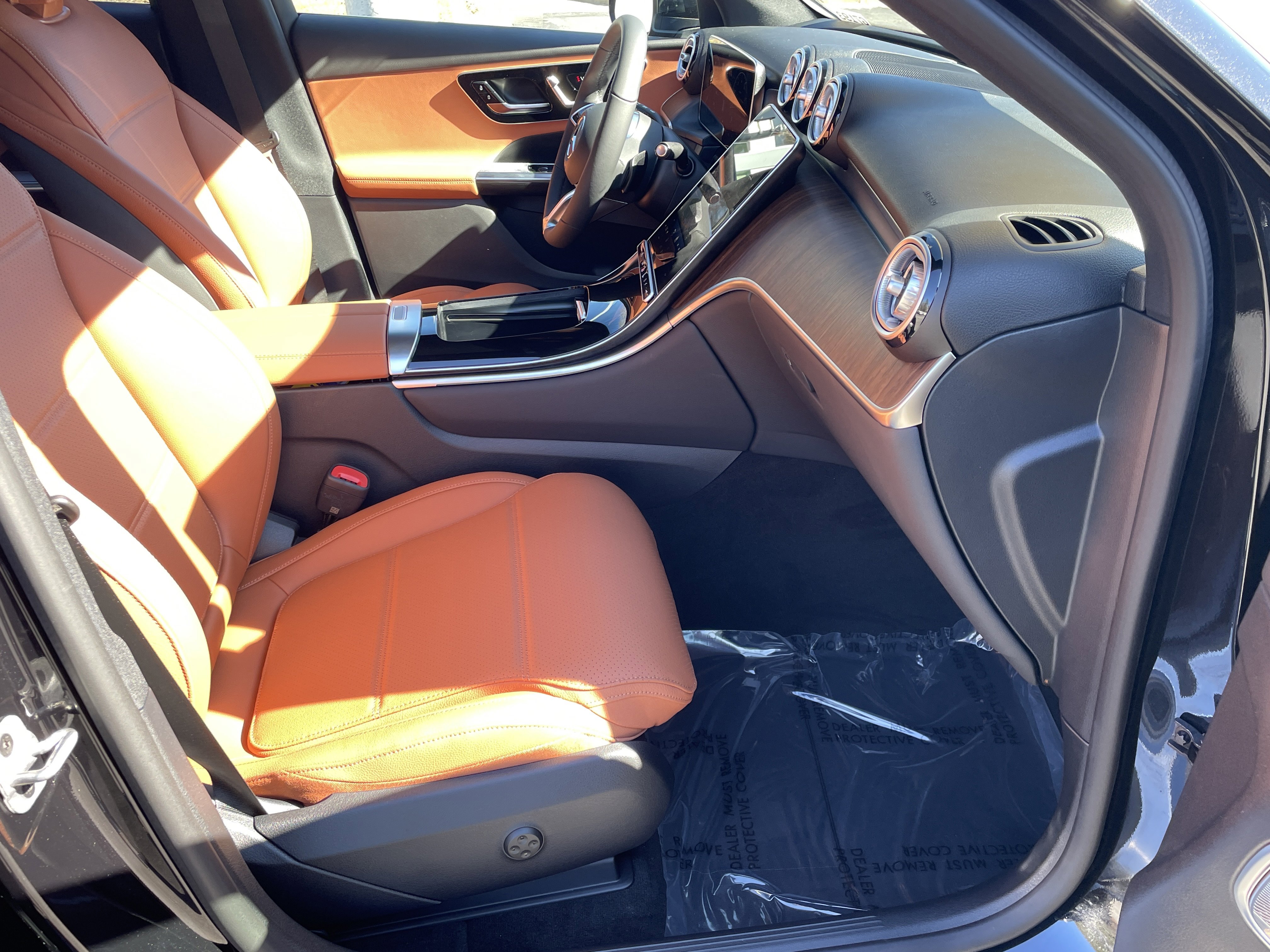 New 2026 Mercedes-Benz GLC 300 4MATIC image 43