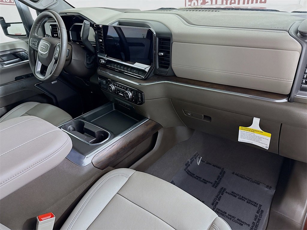 Used 2024 GMC Sierra 2500 SLT w/ SLT Premium Package image 35