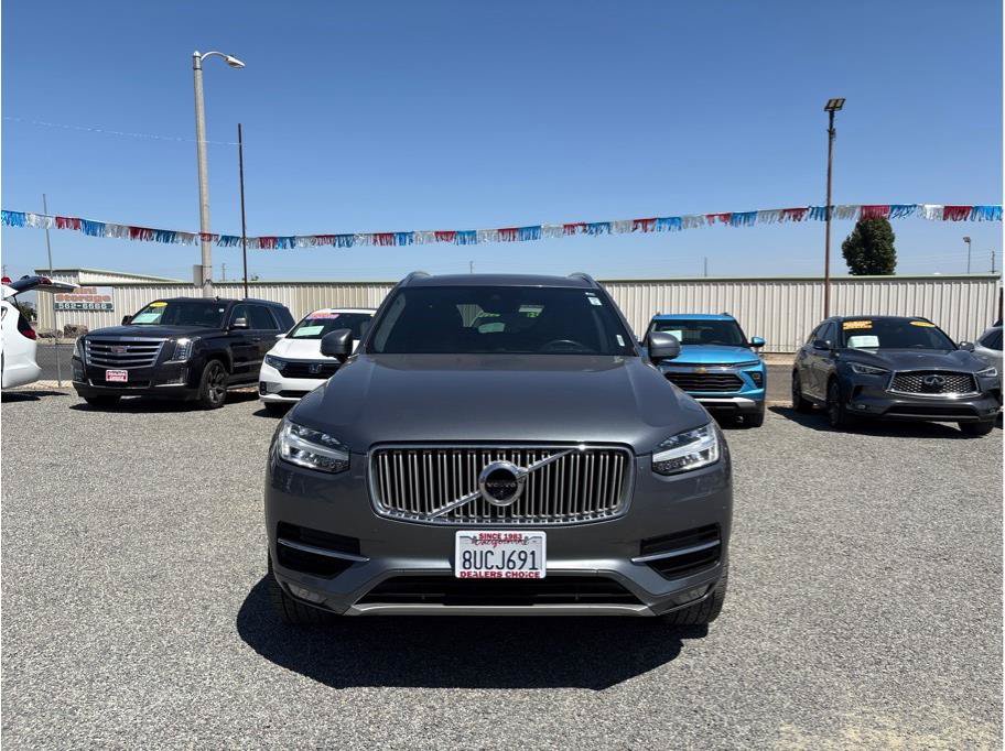 Used 2018 Volvo XC90 T6 Inscription w/ Convenience Package AWD/4WD image 2