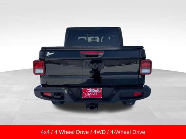 Used 2022 Jeep Gladiator Sport image 6