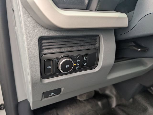 New 2026 Ford F250 XL AWD/4WD image 16