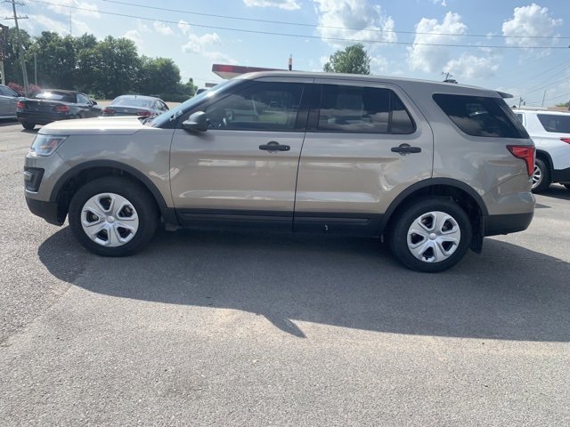 Used 2017 Ford Explorer 4WD Police Interceptor image 2